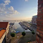 Hafenpanorama Speicherresidenz 4 5 Appartement *